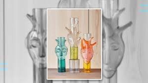 वास्तु दोष का अचूक तोड़ है कांच, घर में लगाने से पहले जान लें इसके नियम…