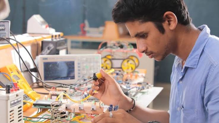 इस स्कीम से मिला इलेक्ट्रॉनिक सेक्टर को बूस्टर डोज, 92000 लोगों को मिलेगा रोजगार…