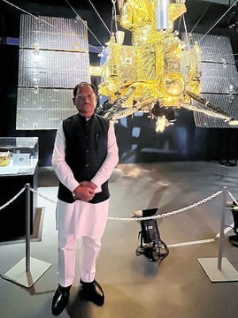 ओसाका वर्ल्ड एक्सपो में शामिल होने पहुंचे मुख्यमंत्री विष्णु देव साय, डीप स्पेस – टू द मून एंड बियॉन्ड प्रदर्शनी का किया अवलोकन