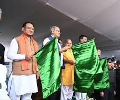 पीएम मोदी ने रायपुर-जबलपुर ट्रेन का किया शुभारंभ, सीएम साय सहित ये नेता रहे मौजूद