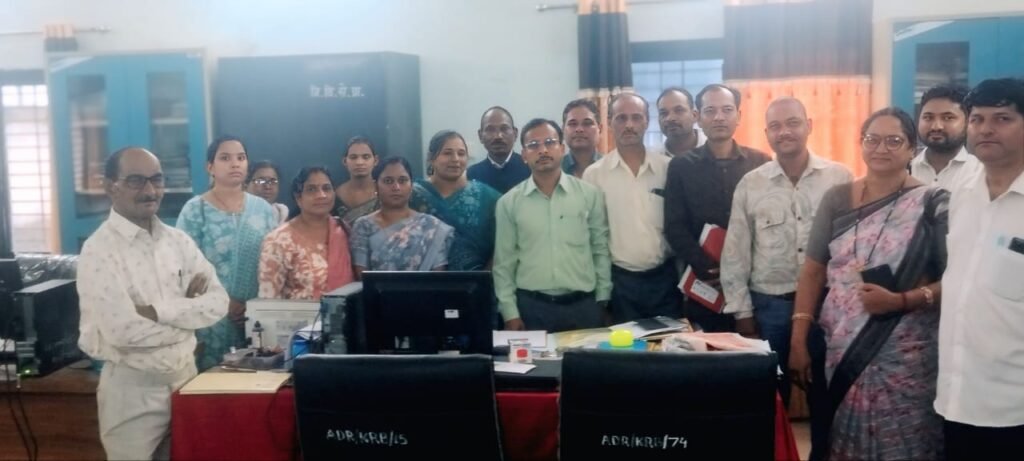 संवेग को संयम से, सेवा को समर्पण से जोड़ने पैरालीगल वॉलिंटियर्स को मिला मानव संवेदना का प्रशिक्षण…