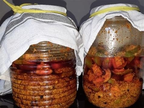 क्या आप भी प्लास्टिक के जार में रखते है आचार, तो हो जाए सावधान, सेहत को हो सकता है बड़ा नुकसान…