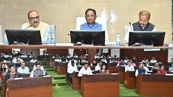 सीएम ले रहे कलेक्टर कॉन्फ्रेंस की अहम बैठक, समय पर किसानों का पंजीयन करने और धान खरीदी को लेकर दिए निर्देश…