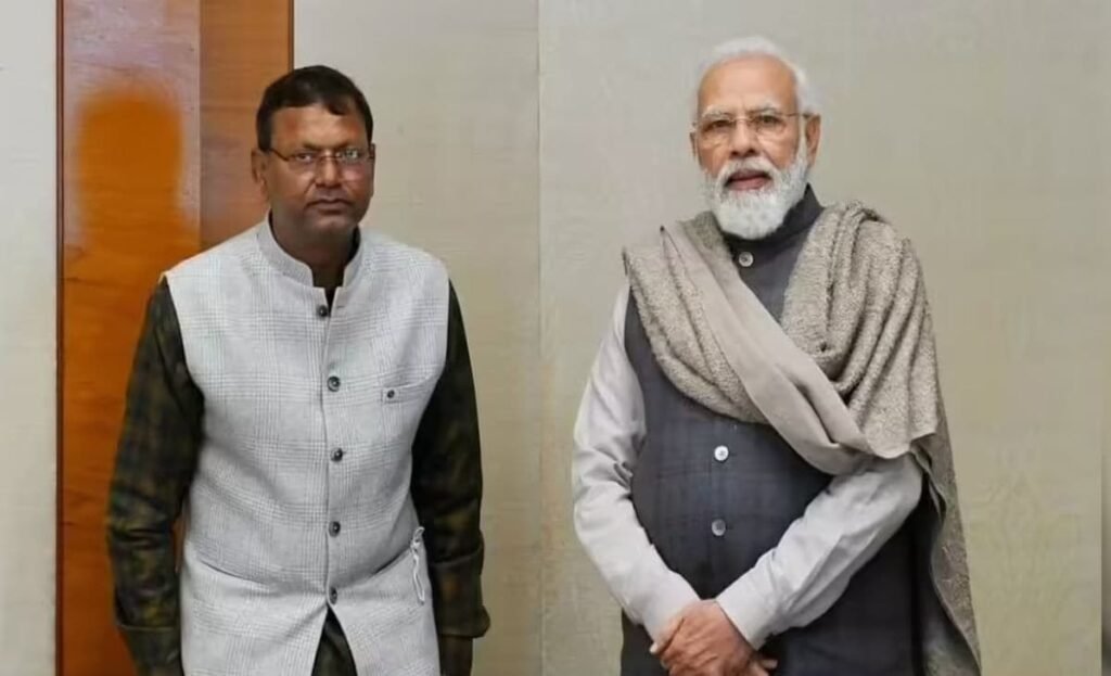 आखिर कौन हैं पंकज चौधरी,जिनके घर पहुंचे थे पीएम मोदी, बनने जा रहे BJP के अध्यक्ष…