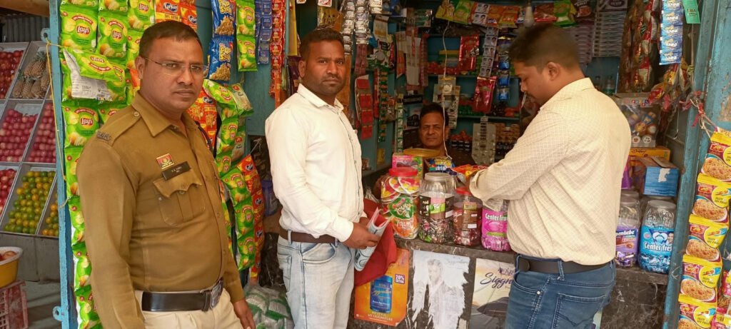 तम्बाकू मुक्त युवा अभियान तहत युवाओं को जागरूक तथा कोटपा एक्ट 2003 की धारा के अंतर्गत रूपये 1600 जुर्माना किया गया