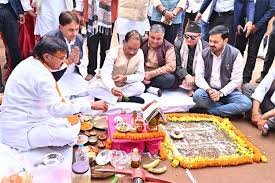 चित्रोत्पला फिल्म सिटी में ‘गदर’ के निर्माता अनिल शर्मा बनाएंगे अपनी अगली मूवी, मुख्यमंत्री ने रखी आधारशीला…