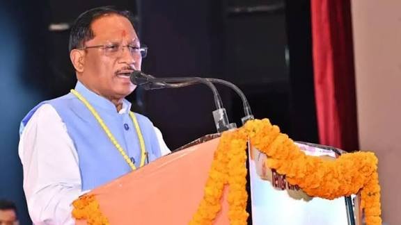 प्रदेश में रेलवे विकास को ऐतिहासिक गति: ₹7,470 करोड़ के बजट पर मुख्यमंत्री विष्णु देव साय ने PM मोदी का जताया आभार…