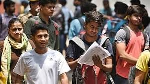 बेरोजगार युवाओं के लिए बड़ा मौका सरकारी आईटीआई में नौकरी की बौछार, 250 पदों पर होगी भर्ती, जानें आने होगा ऑनलाइन सिलेक्शन…