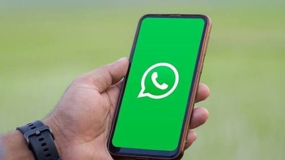 एक झटके में गायब हुए WhatsApp-YouTube-Instagram, डिजिटल दुनिया में मचा हड़कंप…