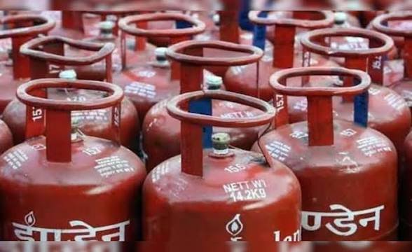 LPG की आपूर्ति पर लगी लिमिट, किसे मिलेगी पहले गैस, जान लें बुकिंग के नए नियम…