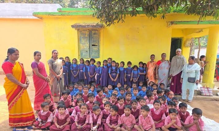 बाल मैत्री पहल से आंगनबाड़ी से विद्यालय तक बच्चों का सफर हुआ आसान…