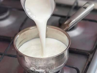 प्रदेश में ‘सफेद जहर’ का कहर, मिलावटी दूध पीने से 16 की मौत; एथिलीन ग्लाइकॉल ने उजाड़े कई परिवार…