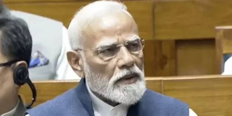 ये लंबी प्रतीक्षा हमारे ऊपर सवाल, महिला आरक्षण पर संसद में मोदी…