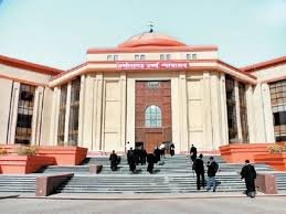 कर्मचारियों को बड़ी राहत, बिलासपुर हाईकोर्ट ने बर्खास्तगी को बताया अवैध…