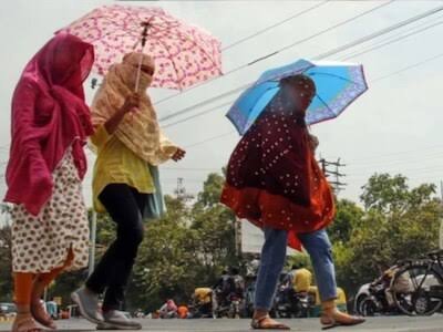 छत्तीसगढ़ में अगले इतने दिन आंधी-बारिश का अलर्ट; 2 से 3 डिग्री गिरेगा और पारा, झुलसाती गर्मी से मिलेगी राहत…