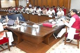 कैबिनेट फैसला अनुसूचित जनजाति के छात्रों को अब छात्रगृह योजना के तहत मिलेंगे 10 हजार, उज्जैन में होगा एयरबस विमानों का संचालन…