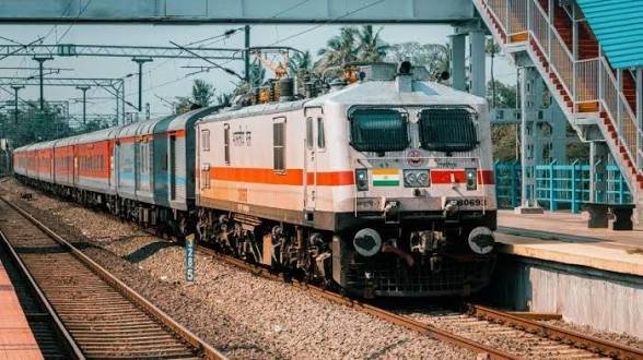 रेल यात्रियों को राहत, रायगढ़-कोरबा-बिलासपुर-रायपुर रूट पर फिर दौड़ेंगी मेमू और पैसेंजर ट्रेने..