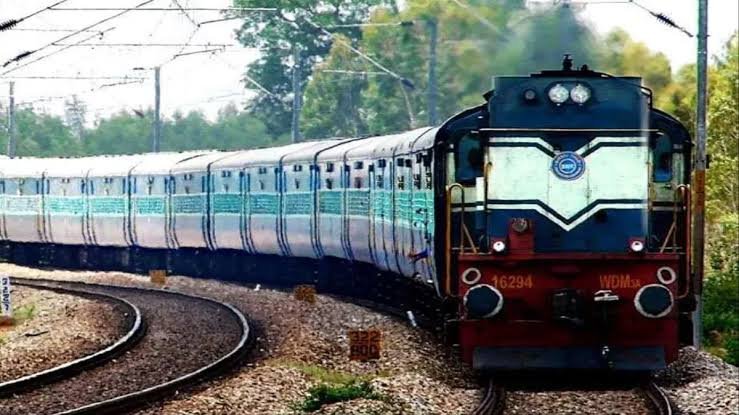 छत्तीसगढ़ में चलेगी इतनी स्पेशल ट्रेनें; रायपुर-बिलासपुर-दुर्ग के यात्रियों को होगा फायदा: जानिए रूट…