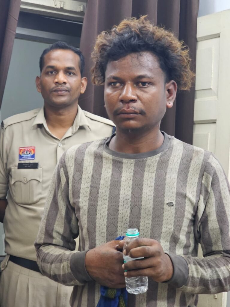 चोरी की मोटर सायकल के साथ आरोपी गिरफ्तार…