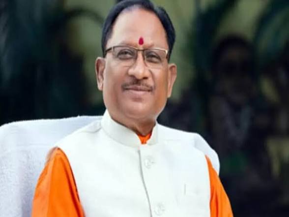 झूठ बोलने में कांग्रेसी माहिर हैं; बस्तर से लौटते ही इन बड़े नेता पर भड़के सीएम साय, गृहमंत्री के बयान पर कसा था तंज…