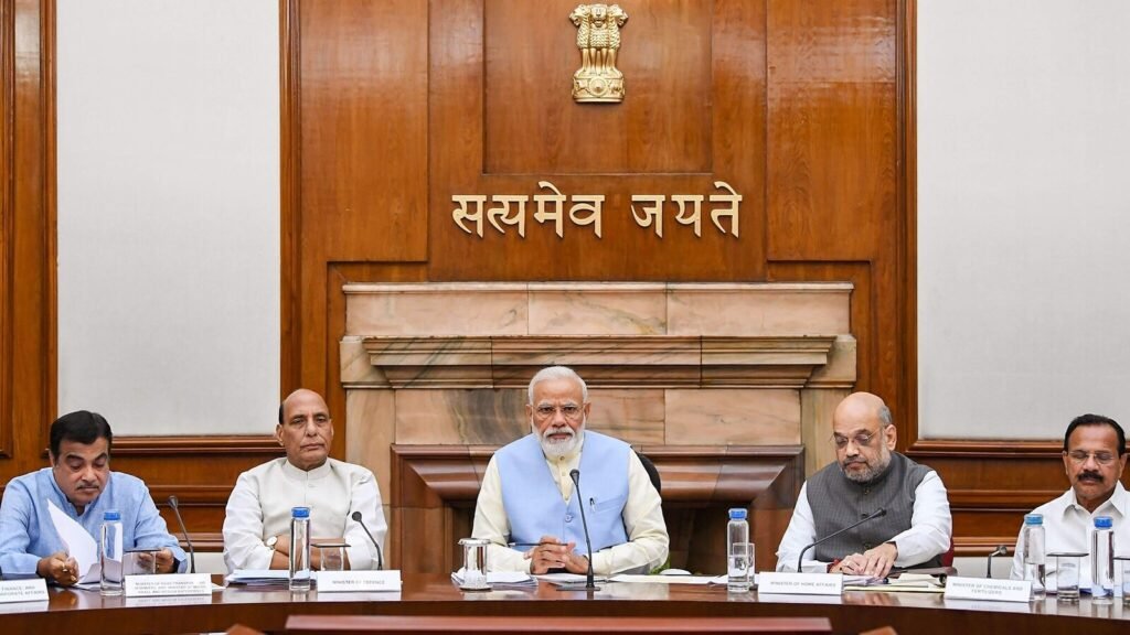मोदी कैबिनेट से 12 मंत्रियों की होगी छुट्टी राज्यसभा चुनाव के बाद होगा फैसला, जानिए अब किसे किया जाएगा शामिल…