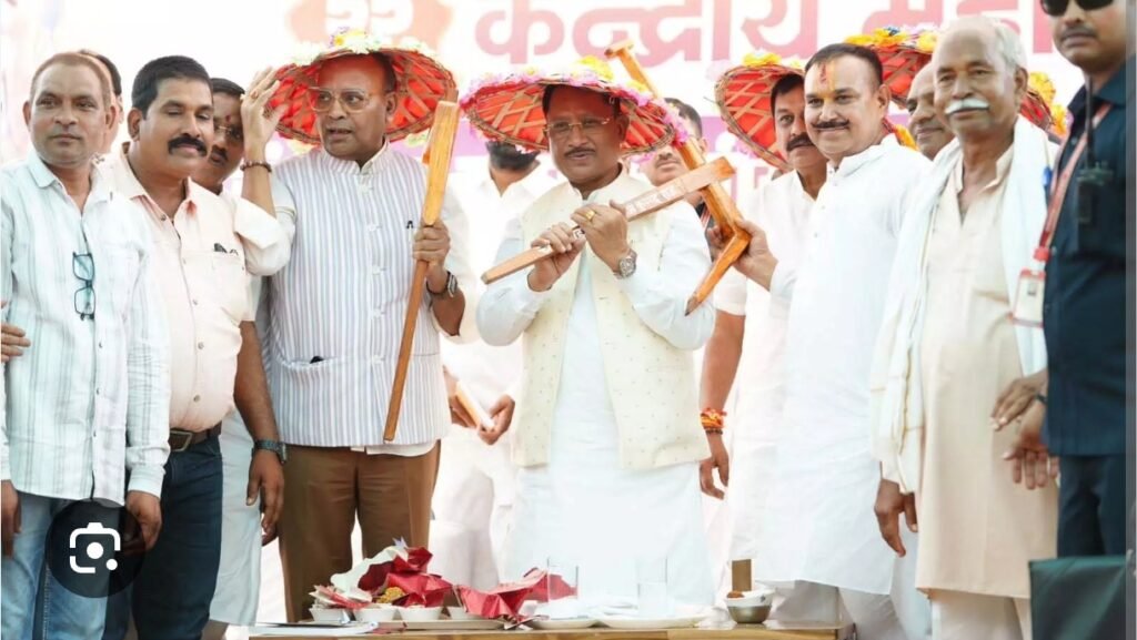 समृद्ध, संगठित और शिक्षित समाज ही सशक्त राष्ट्र की आधारशिला मुख्यमंत्री साय…