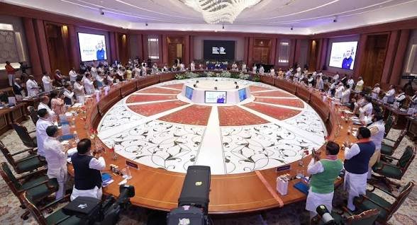 10 तारीख को दिल्ली में एनडीए की बैठक थी हमारे देश के यशस्वी प्रधानमंत्री मोदी जी ने जनादेश प्राप्त कर…