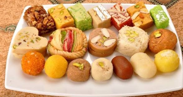 अपने शहरों की पहचान हैं भारत की ये 7 मशहूर मिठाइयां, स्वाद के साथ जुड़ा है इनका ये इतिहास…
