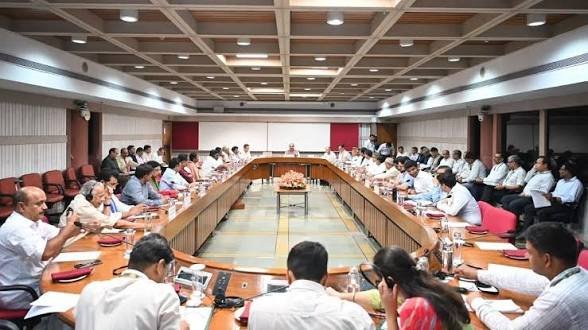 मानसून सत्र का एजेंडा तय, BAC बैठक में लोकसभा स्पीकर ने लिया फैसला इन 6 बड़े विधेयक पर चर्चा के लिए समय तय…