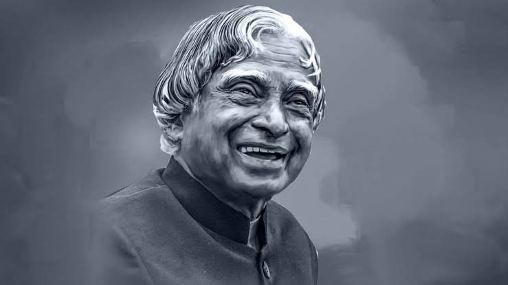 वित्त मंत्री ने भारतरत्न डॉ. ए. पी. जे. अब्दुल कलाम जी की पुण्यतिथि पर किया सादर नमन…