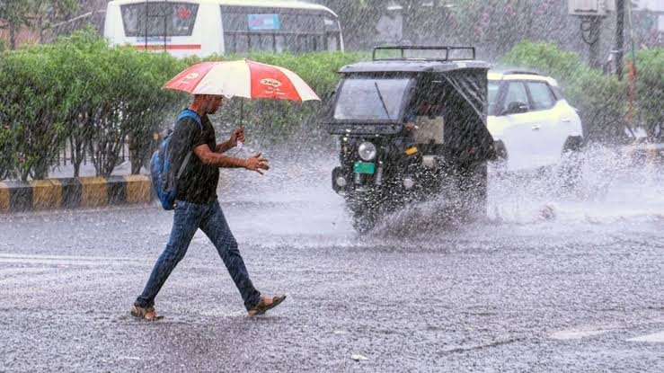 अगले 8 घंटे रहेंगे भारी, इन 15 राज्यों में बारिश, आंधी और बिजली गिरने का अलर्ट…