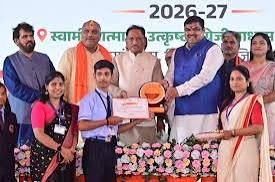 मुख्यमंत्री श्री साय दुर्ग जिले के जामगांव (एम) में आयोजित राज्य स्तरीय शाला प्रवेशोत्सव कार्यक्रम में हुए…