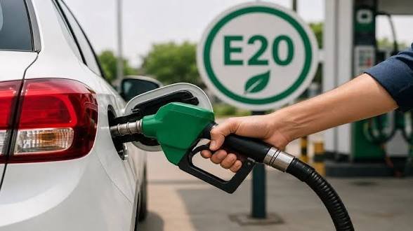 E20 पेट्रोल की वजह से खराब हुआ गाड़ी का इंजन; अब कंपनी देगी ये नई कार; कोर्ट का बड़ा फैसला…