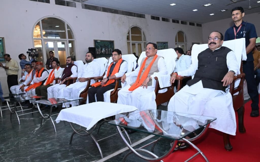 मन की बात’ देश के कोने-कोने में हो रहे नवाचारों और प्रेरक प्रयासों को देती है राष्ट्रीय पहचान मुख्यमंत्री साय…