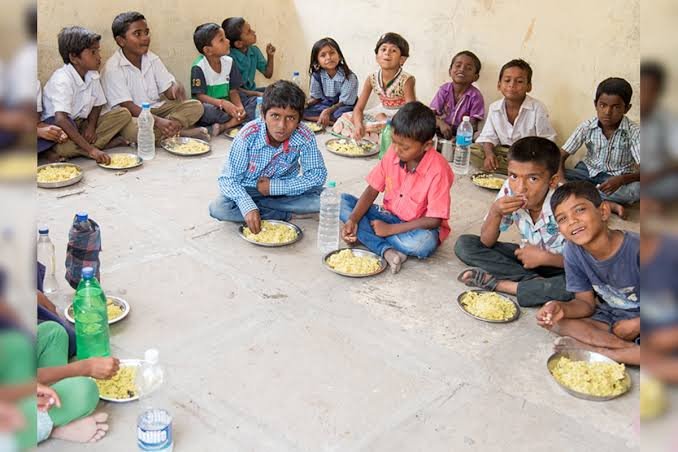 पाली परियोजना में पोषण आहार के नाम पर बड़ा खेल बच्चों के हिस्से के रेडी टू ईट पर कमीशन के गंभीर आरोप…