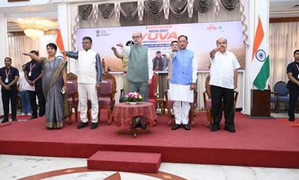 राज्यपाल और मुख्यमंत्री श्री साय की उपस्थिति में लोक भवन में हुआ ‘नशा मुक्त युवा विकसित भारत संकल्प अभियान‘ का शुभारंभ…