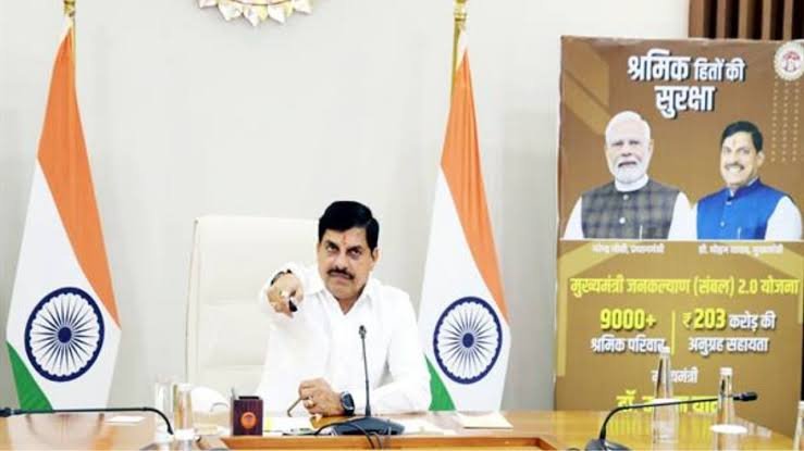 संबल 2.0 योजना से किसे और कैसे मिलता है फायदा; जानिए अनुग्रह सहायता राशि से लेकर बच्चों की फीस और बिजली बिल माफी…