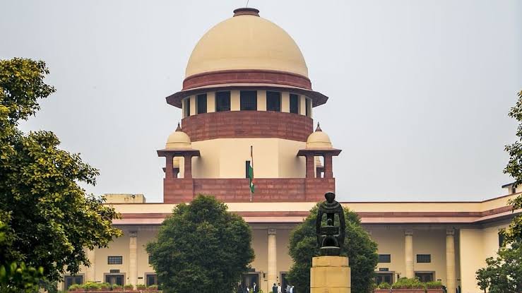 हिंदी दिवस पर सुप्रीम कोर्ट का बड़ा ऐलान, अब आसान हिंदी में समझ सकेंगे फैसले…