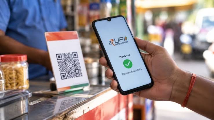 2000 रुपये से ज्यादा के UPI पर ग्राहकों से नहीं वसूला जाएगा MDR, बैंक चलाएंगे ये अभियान …