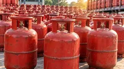 गैस सिलेंडर पर सरकार का ये बड़ा अपडेट, अब नहीं करना पड़ेगा लंबा इंतजार…