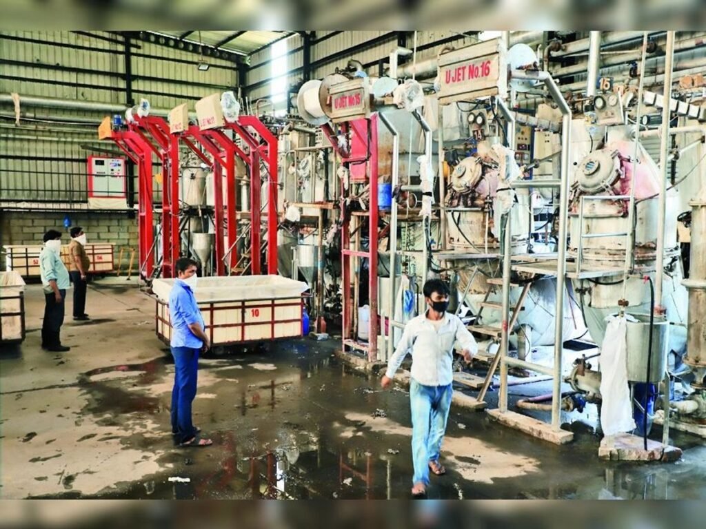 कपड़ा मिल मजदूरों के लिए खुशखबरी, नियमों में सुधार,15 लाख रुपए में मिलेंगे रेडी-टू-मूव सस्ते मकान…