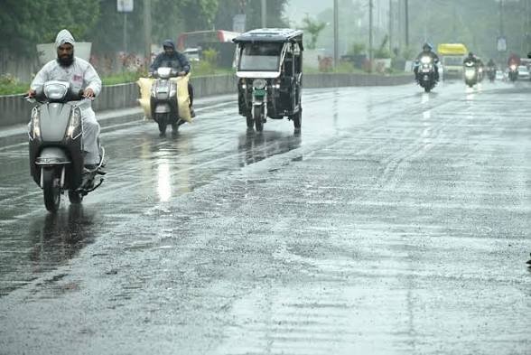 प्रदेश में बढ़ी गर्मी, मानसून की विदाई का दौर जारी; अगले दिनों में बारिश के आसार…