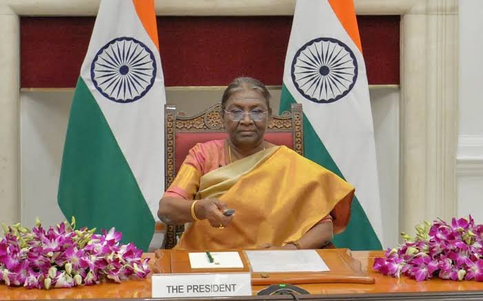 कल प्रदेश पहुंचेंगी राष्ट्रपति द्रौपदी मुर्मू, राजधानी में तैयारियां तेज, कई रास्तों पर बदलेगा आवागमन, निकलने से पहले देखें रूट प्लान…