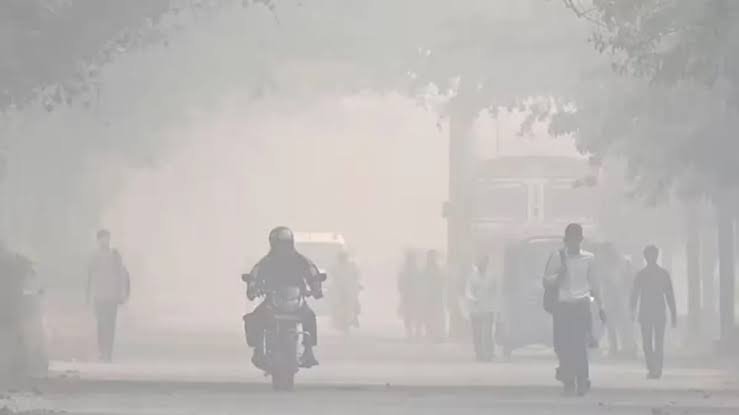 दुनिया के सबसे प्रदूषित शहरों में तीसरे नंबर पर ये शहर, AQI रिपोर्ट पर BMC और IQAir में विवाद…