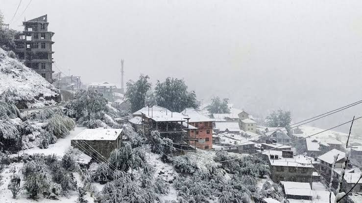 उत्तर भारत में मौसम का यू-टर्न, दिल्ली समेत इन राज्यों में बारिश से और गिरा पारा, ठंड बढ़ने के आसार…