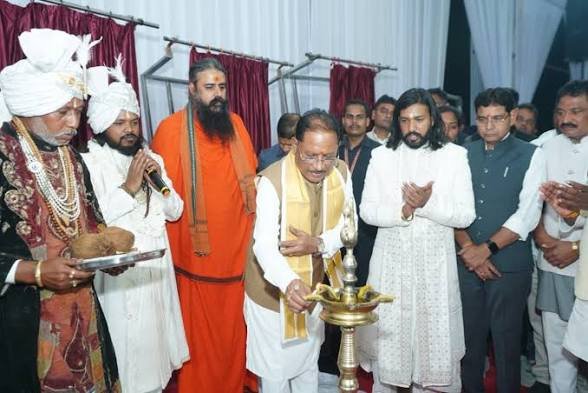 बाबा गुरु घासीदास जी के सत्य, अहिंसा और सामाजिक समरसता के मार्ग पर आगे बढ़ रही प्रदेश सरकार : मुख्यमंत्री साय